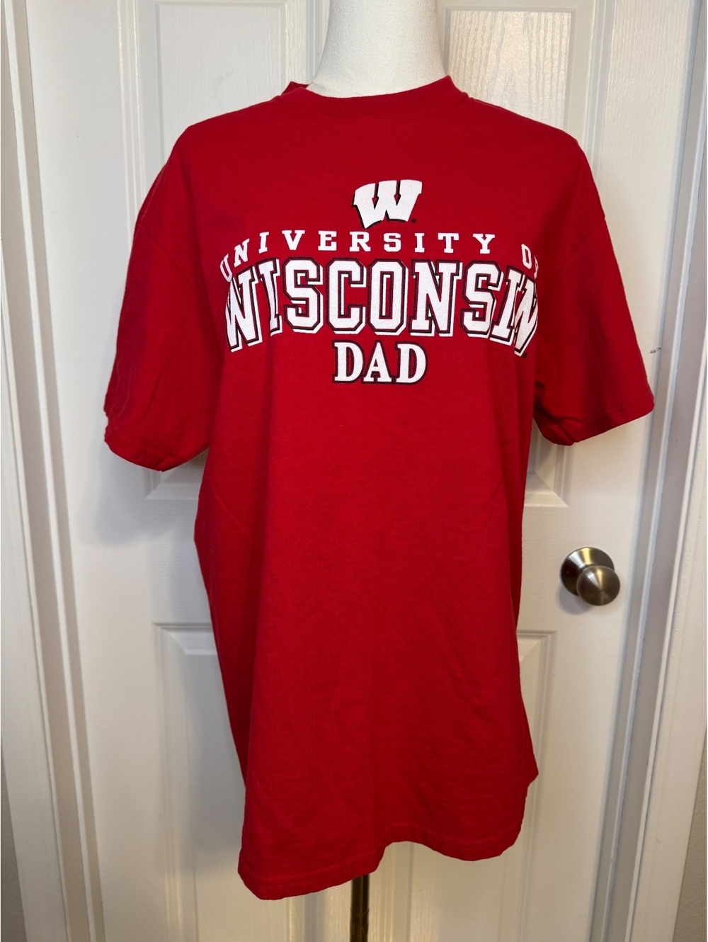 Jansport University of Wisconsin Dad Red and White T-Shirt, Size L
